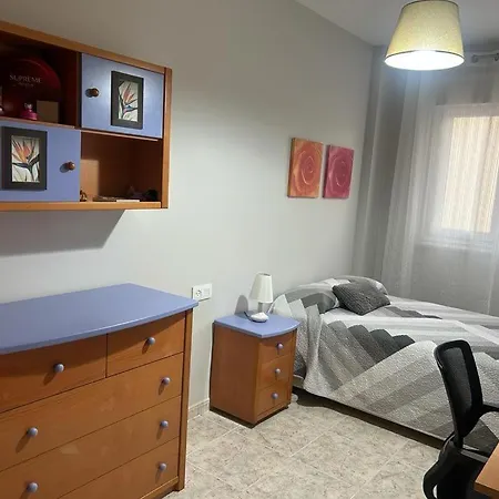 דירה Jaul Homes אלמריה